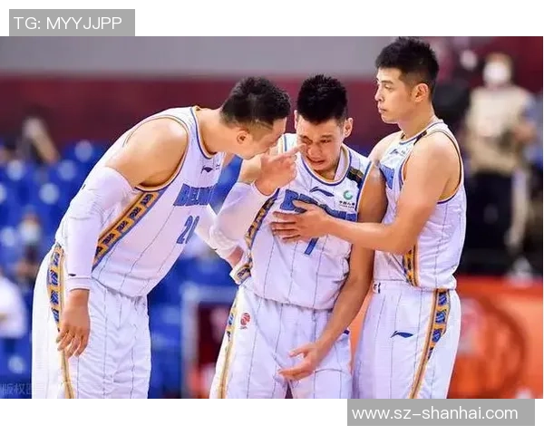 深圳排球队与广州排球队赛后复盘分析比赛节奏与战术对比